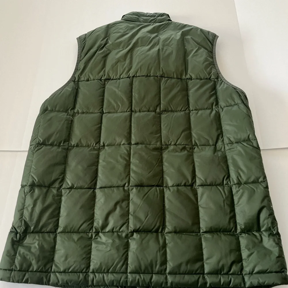 Mountain Hardwear Men's Packdown Vest Green Puffer Vest - Picture 4 of 4